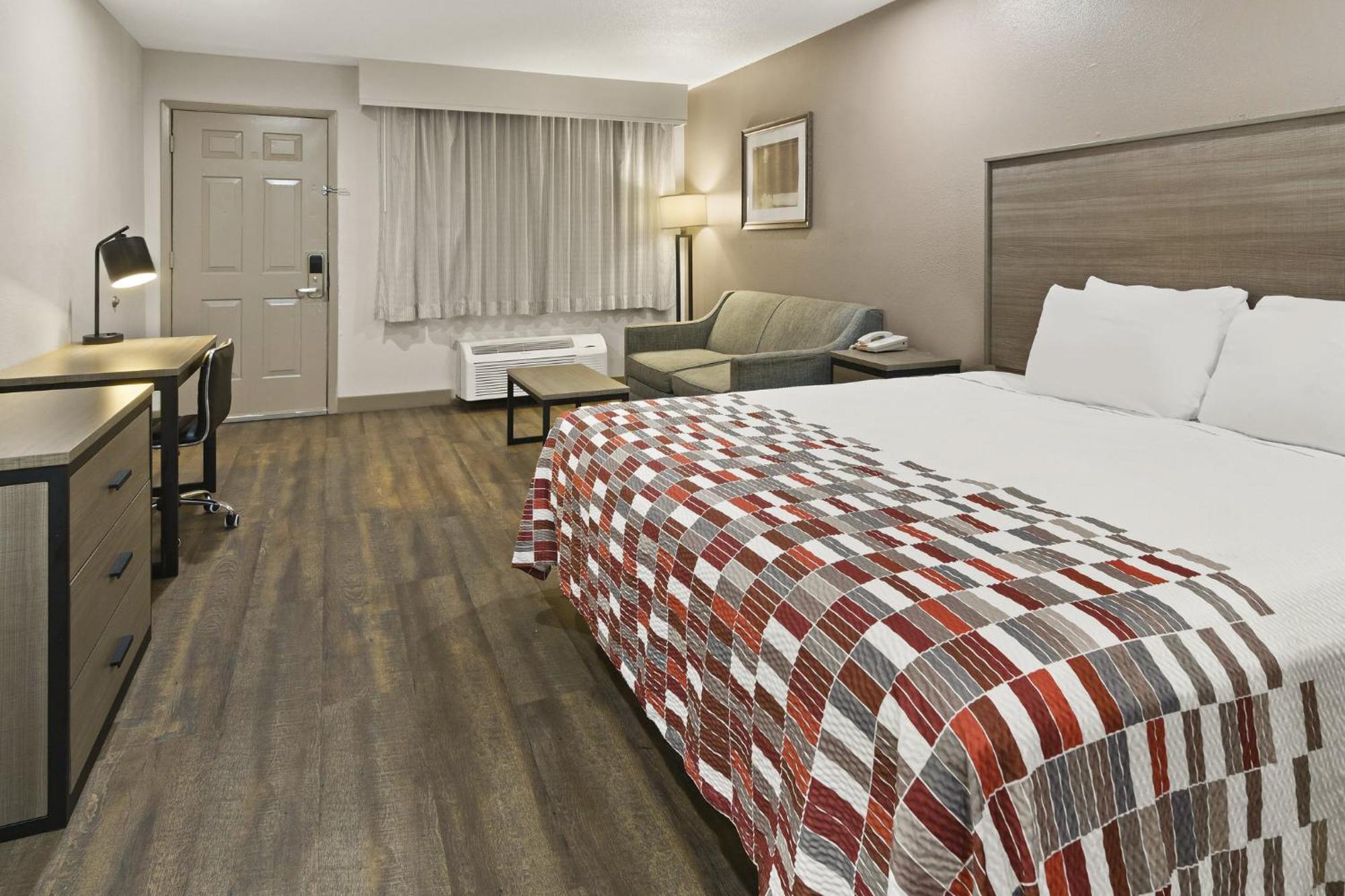 Irving Inn & Suites At Dfw Airport Экстерьер фото
