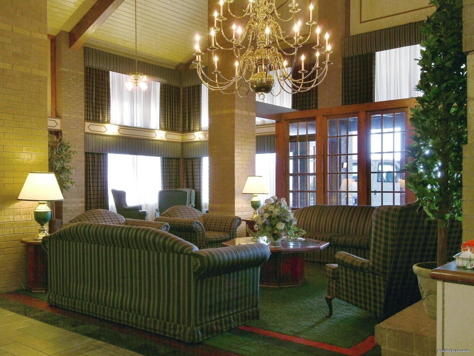 Irving Inn & Suites At Dfw Airport Экстерьер фото