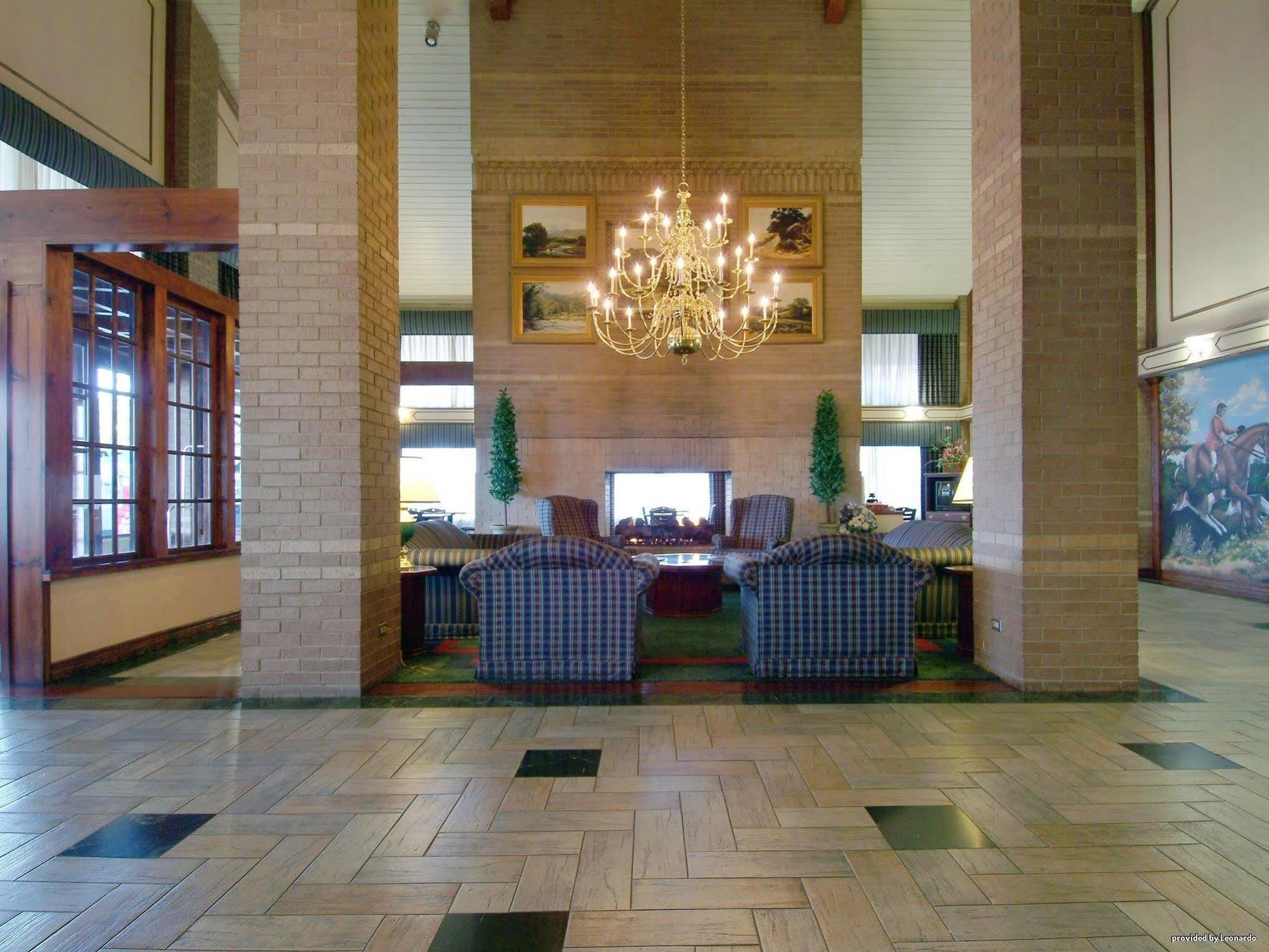 Irving Inn & Suites At Dfw Airport Интерьер фото