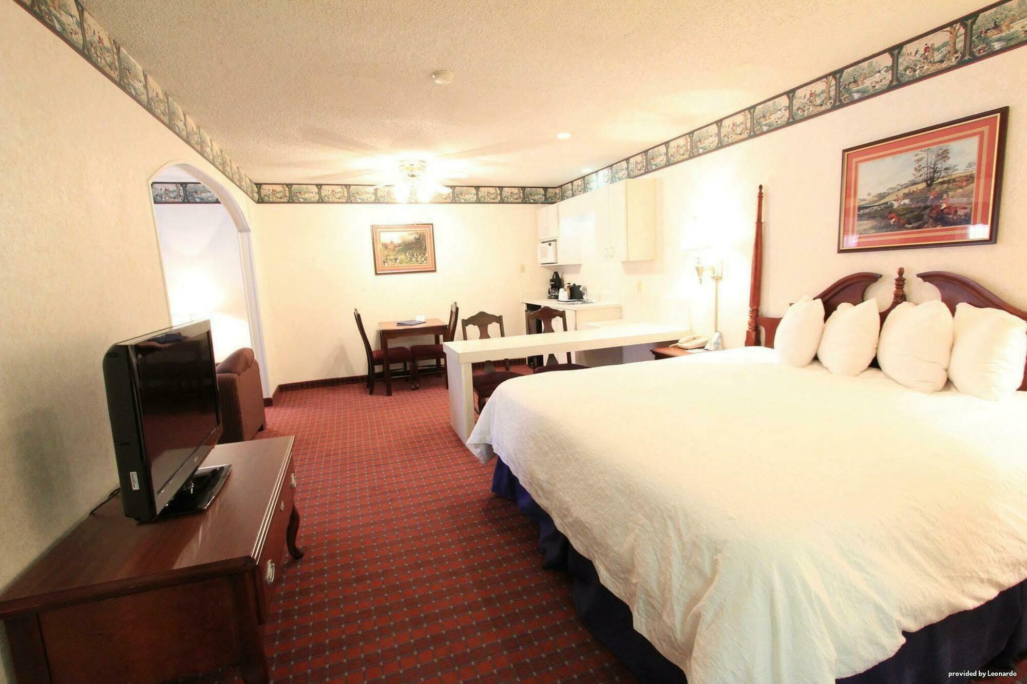 Irving Inn & Suites At Dfw Airport Экстерьер фото